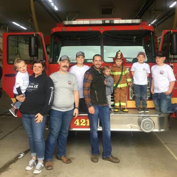 Meet your Posher, Rob - Picture 1 of 1